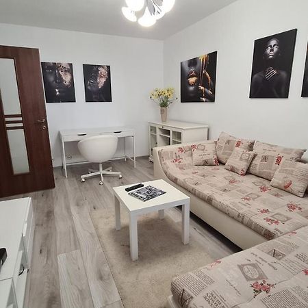 White Glamour Бузэу Экстерьер фото