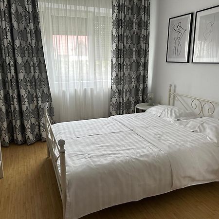 White Glamour Бузэу Экстерьер фото